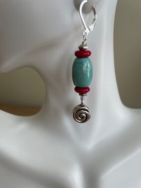HAND CRAFTED TURQUOISE & RED HOWLITE DANGLE EARRINGS Silver Spiral Charm